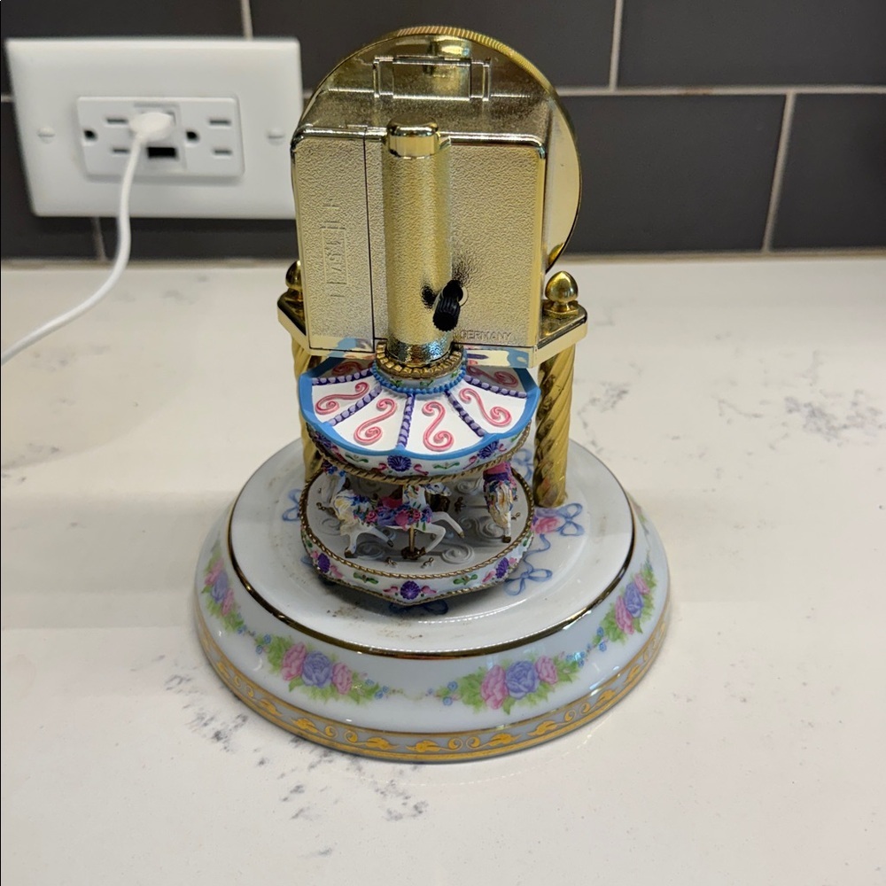Vtg 1989 Franklin Mint Clock,Fine Porcelain The Birds&Flowers of Orient Express - Picture 6 of 6